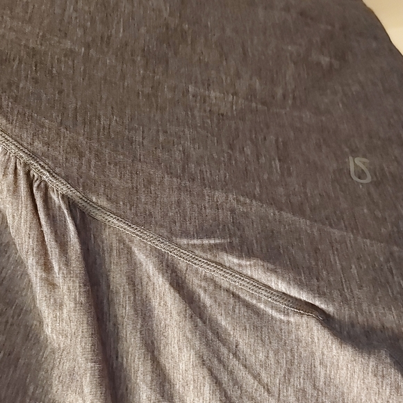Grey tunic, GapFit, Maternity, Xl - Picture 5 of 6